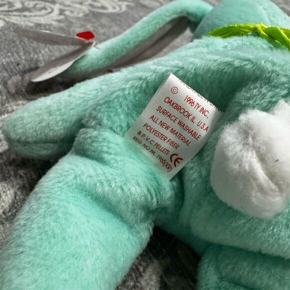 TY Beanie Baby Hippity the Green Bunny 1996 Plush Toy - Picture 10 of 10